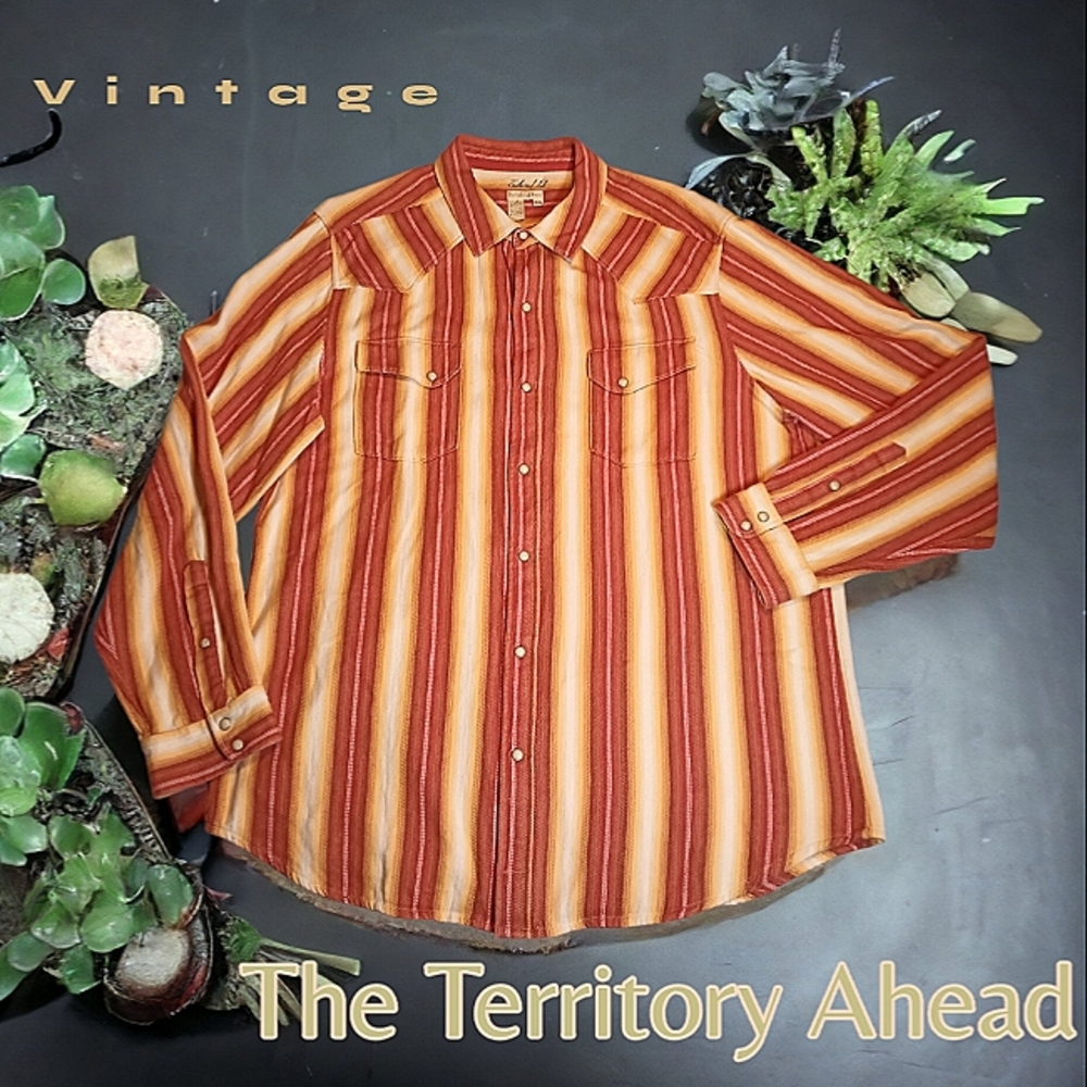 Vintage The Territory Ahead Tailored Fit Western Style Pear Snap Shirt
